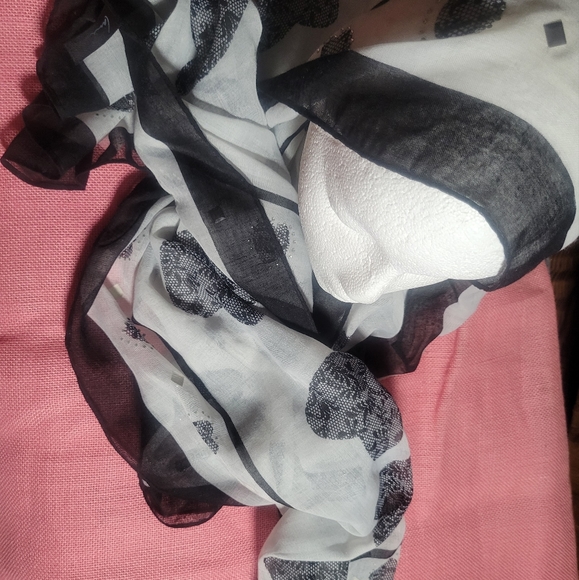 Black Heart & Silver Embellished Wrap/Scarf - Picture 3 of 7